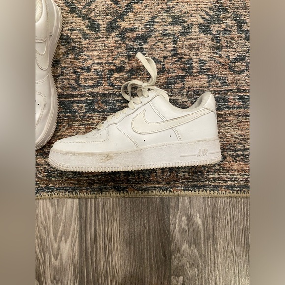 Nike Air Force 1 ‘07 - Picture 2 of 5